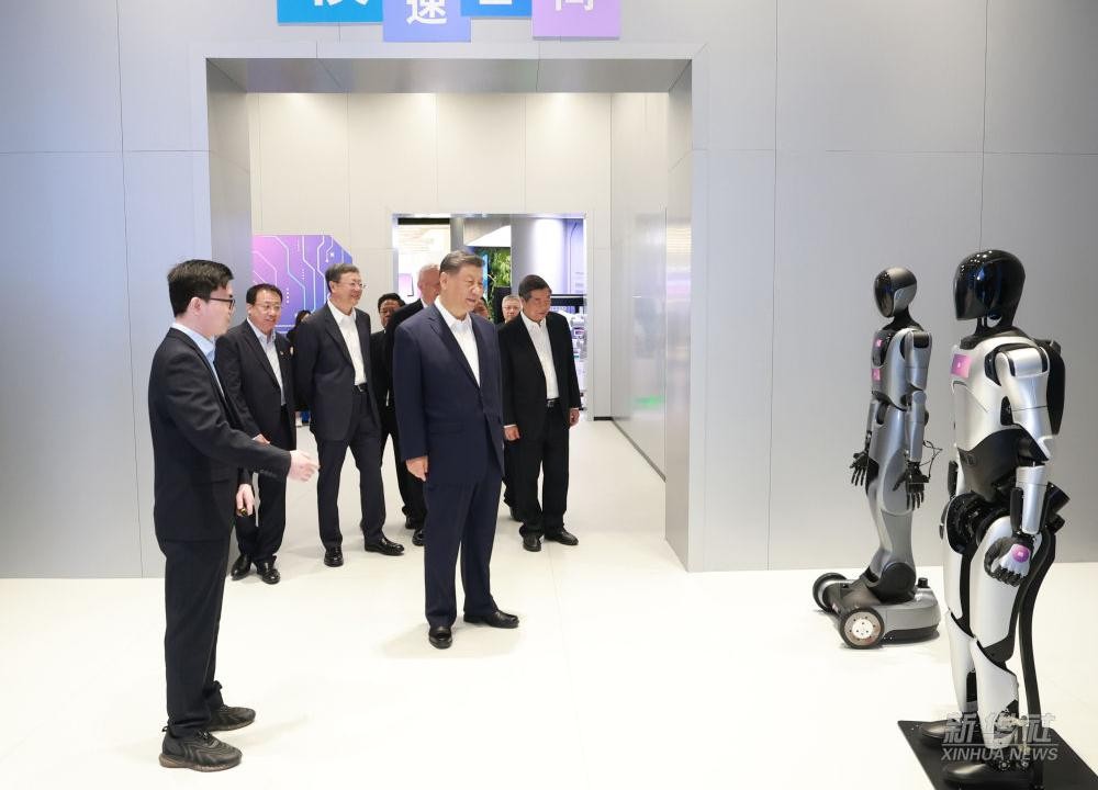 习近平总书记到上海调研，350vip浦京代表具身智能行业汇报进展